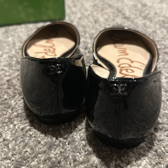 🥿SOLD🥿 SAM Edelman Rodney Black Patent Flats 5.5 with Box - Picture 5 of 7